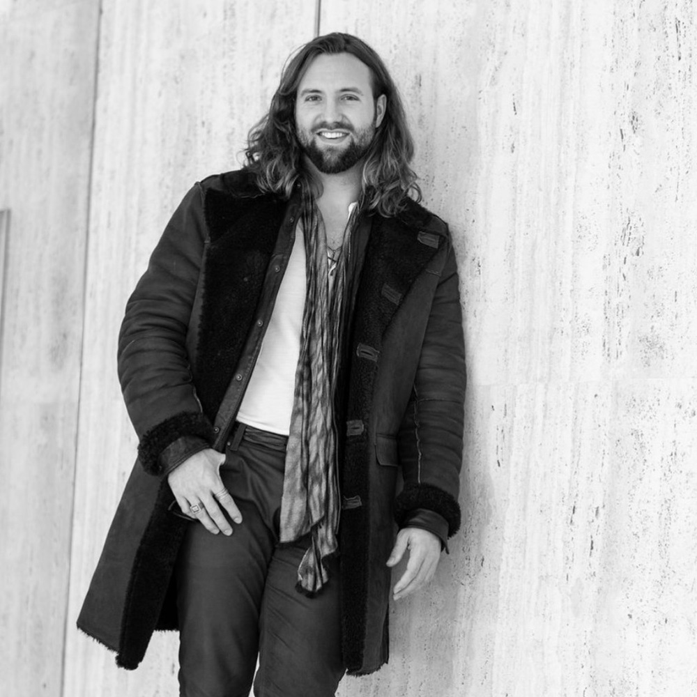 Meet your Posher, Mitchell